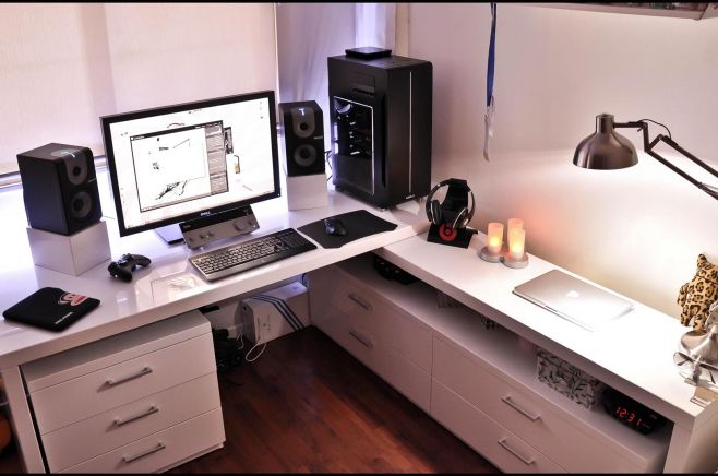 Caroline’s Workstation Setup Caroline’s Workstation Setup