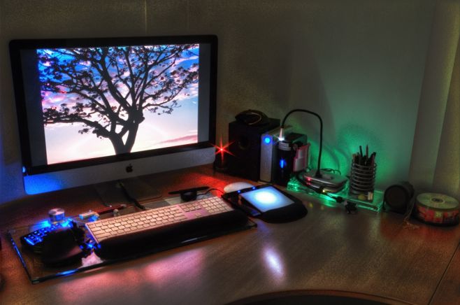 Glass, Wood & Aluminum Glass, Wood & Aluminum