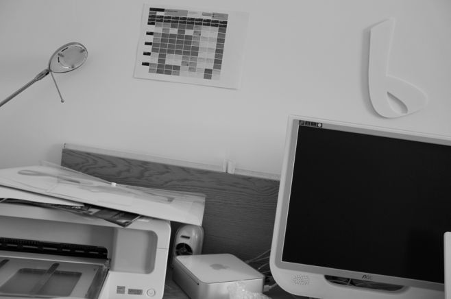 Glossy White Design Student Work Station Setup